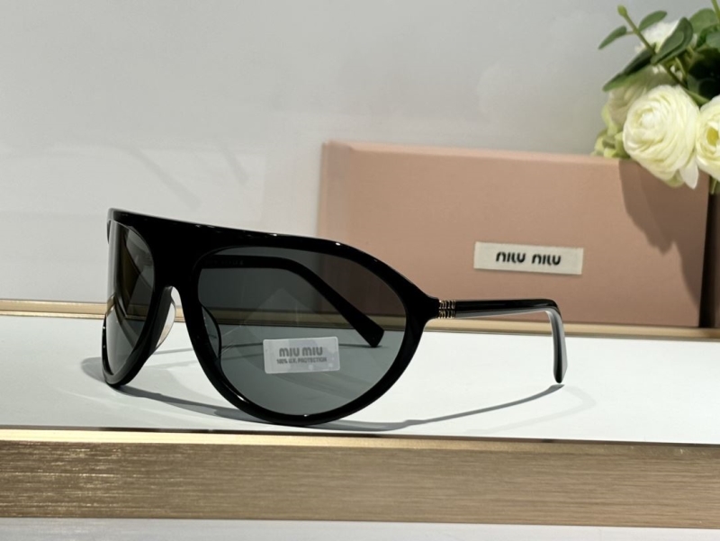 MIU MIU